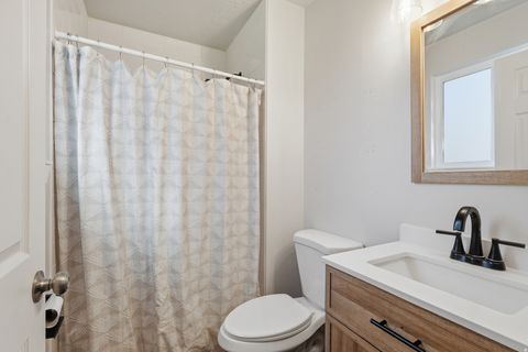 Tiny photo for 1147 W 25 S, Clearfield, UT 84015 (MLS # 2144842)
