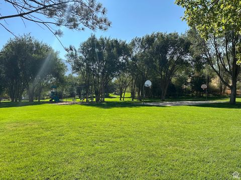 Tiny photo for 1964 E 7550 S, South Weber, UT 84405 (MLS # 2139250)