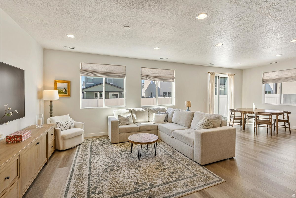 BAYVIEW AT SHORELINE - Residential