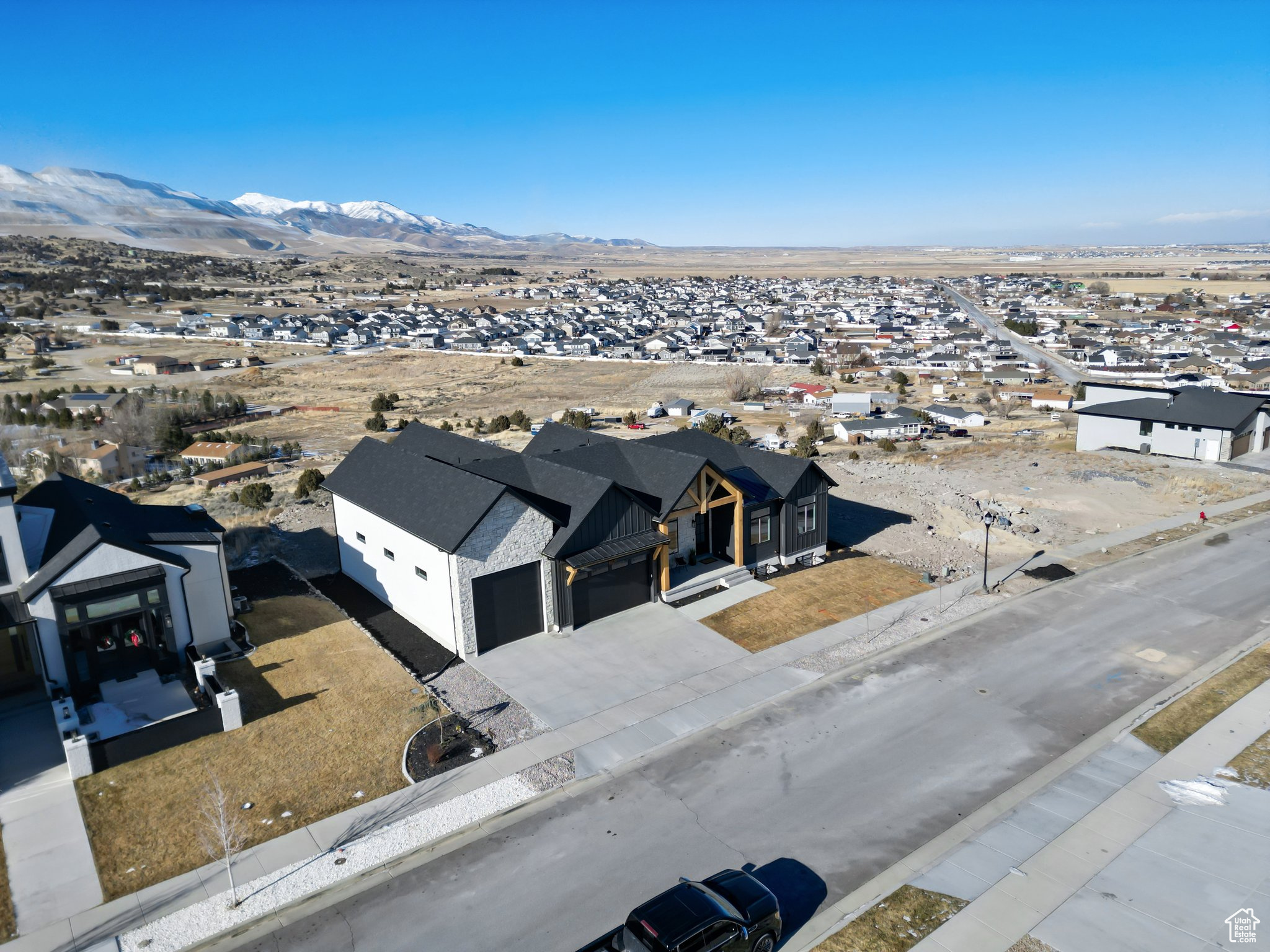 RIDGES AT ROSE CANYON - Residential