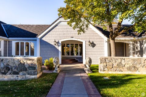 Tiny photo for 388 QUAIL RUN RD, Farmington, UT 84025 (MLS # 2119237)