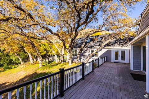 Tiny photo for 388 QUAIL RUN RD, Farmington, UT 84025 (MLS # 2119237)