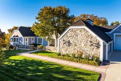 Tiny photo for 388 QUAIL RUN RD, Farmington, UT 84025 (MLS # 2119237)