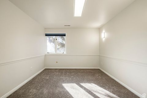 Tiny photo for 388 QUAIL RUN RD, Farmington, UT 84025 (MLS # 2119237)