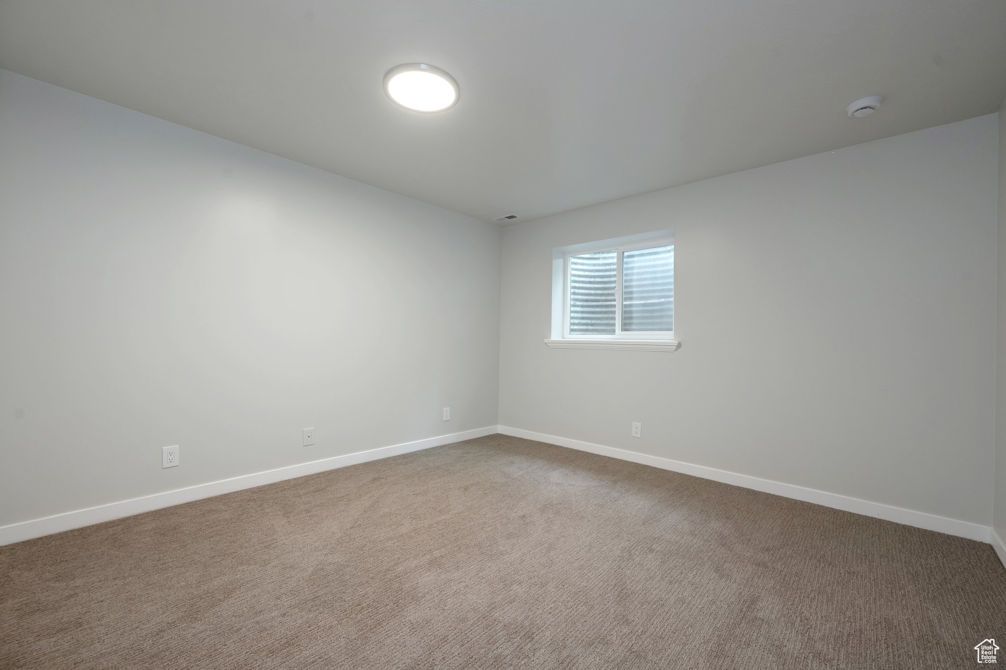 WILLOW CREEK TERRACE #4 - Residential