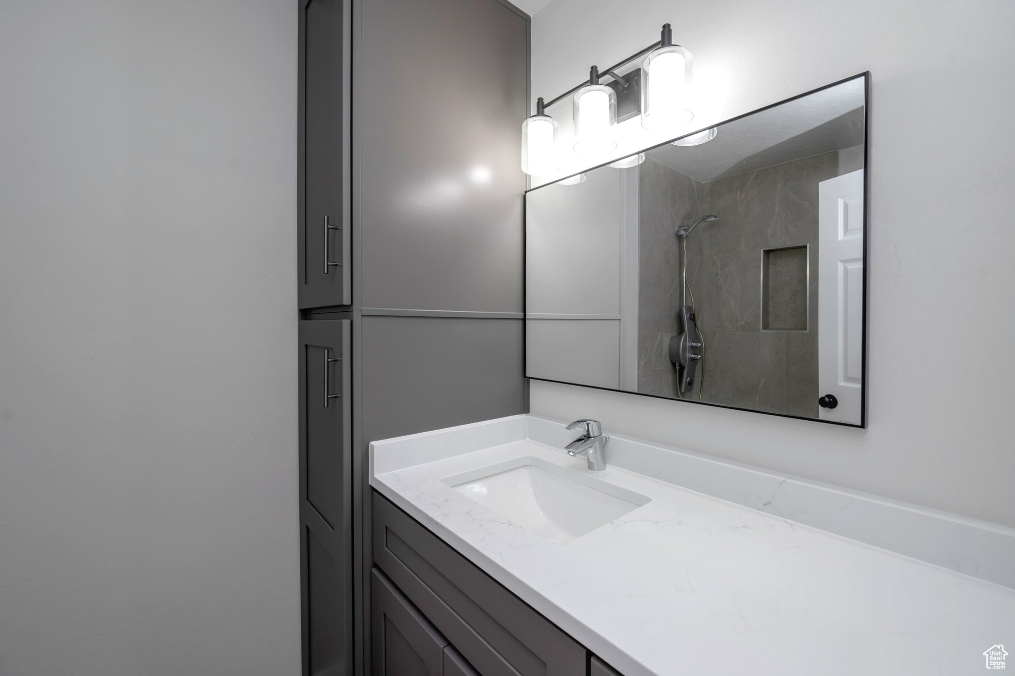 WILLOW CREEK TERRACE #4 - Residential