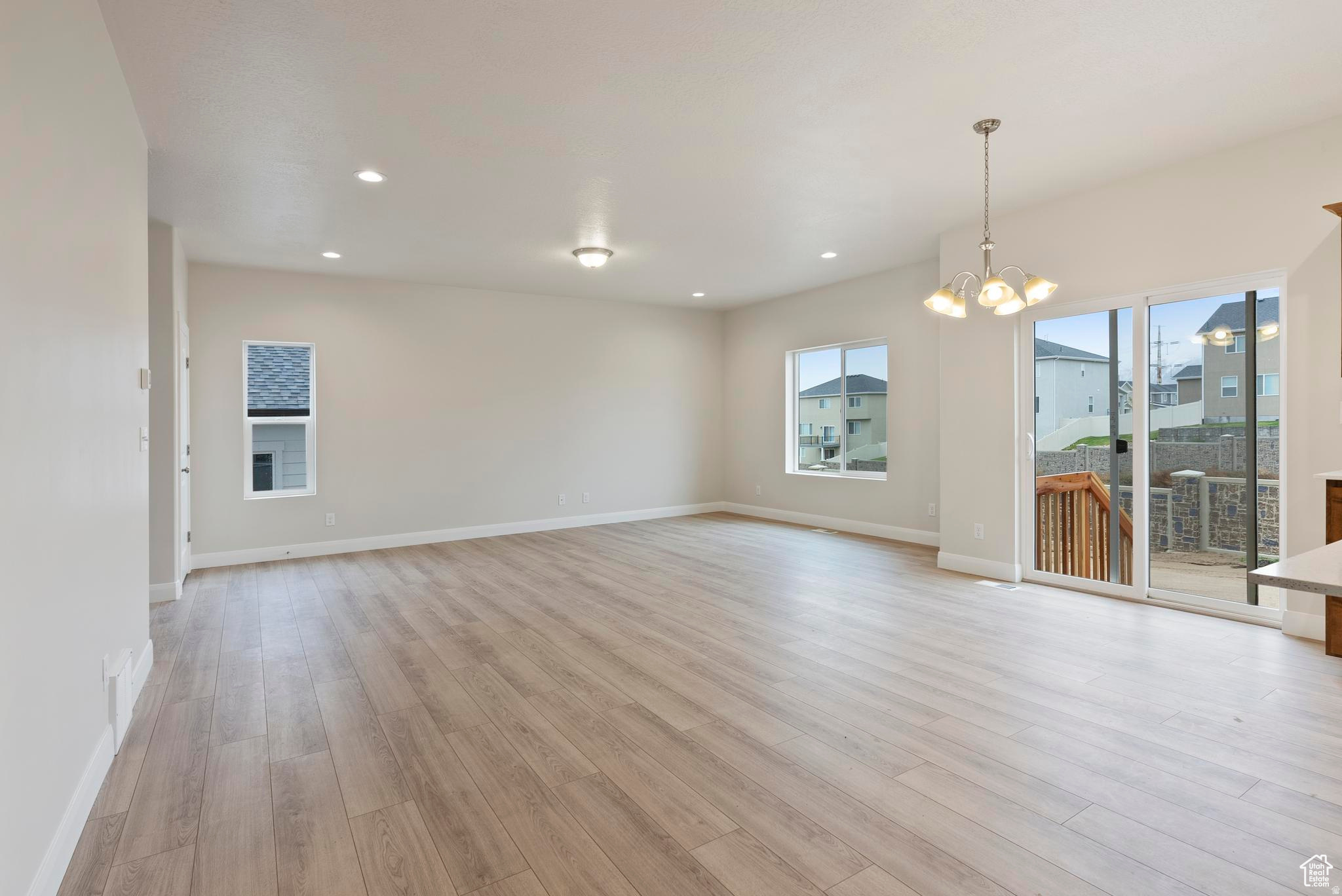 THE HILLS - Residential