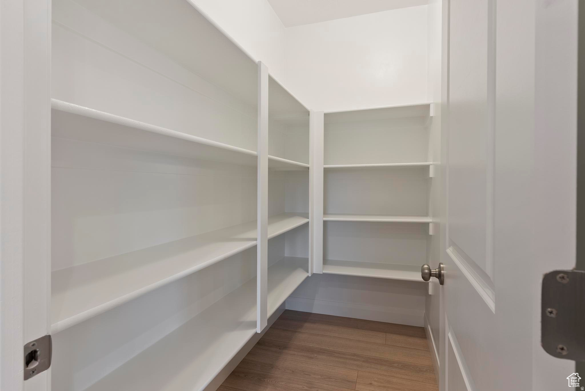 THE HILLS - Residential