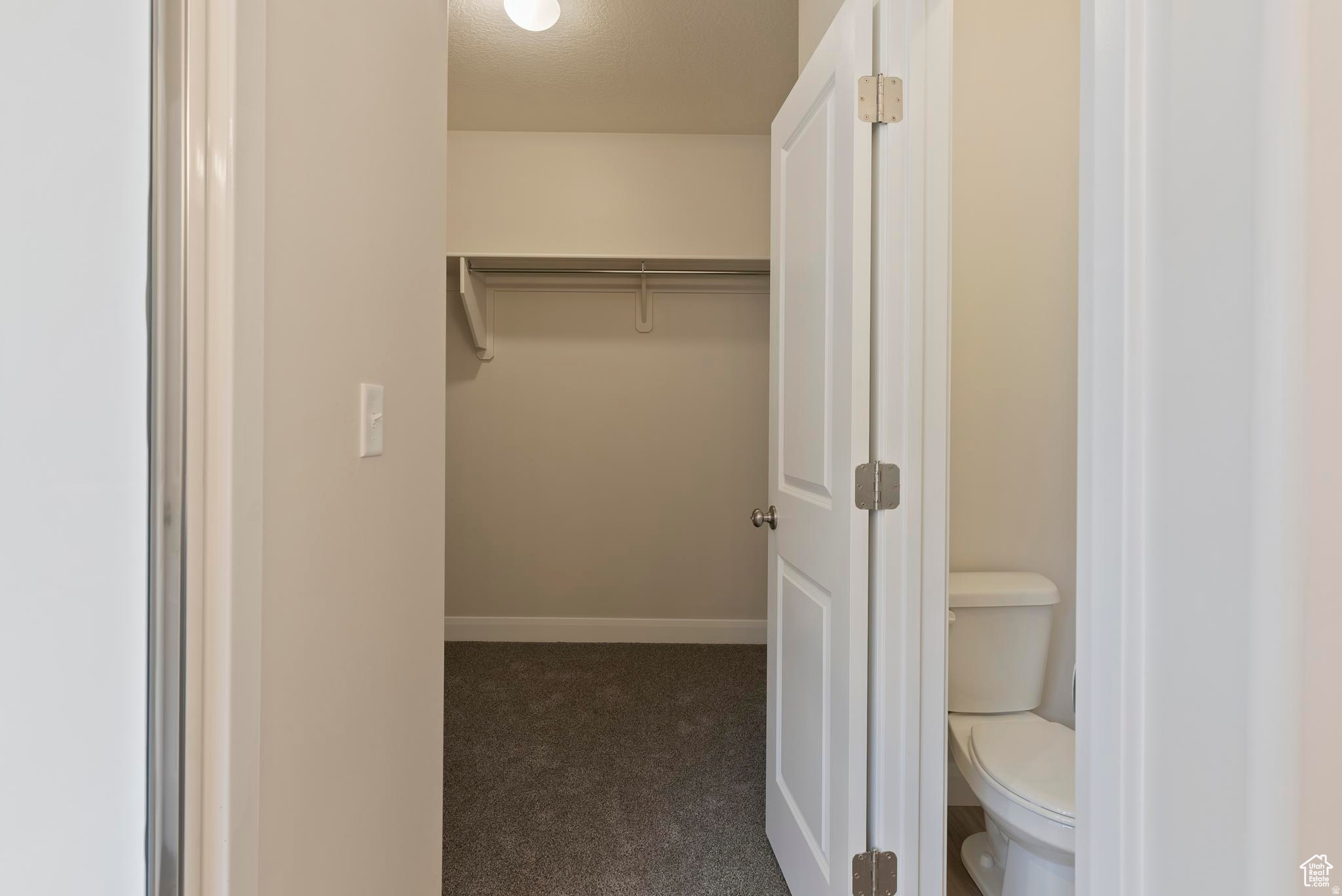 THE HILLS - Residential