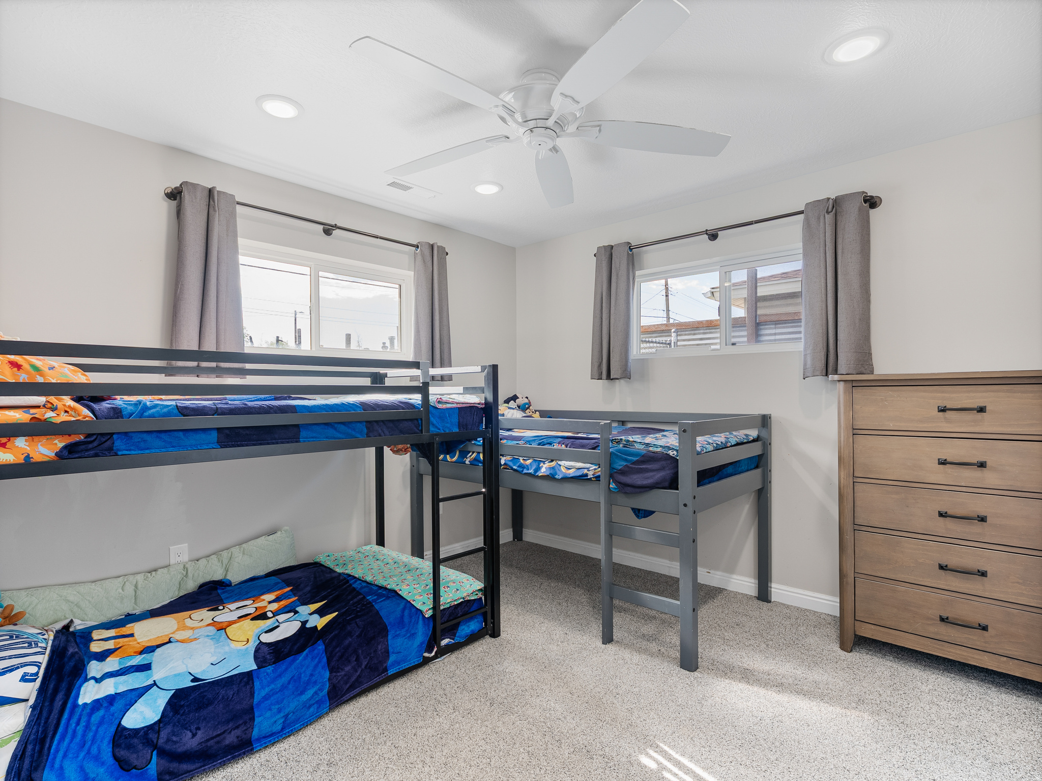 HOFFMAN HEIGHTS - Residential