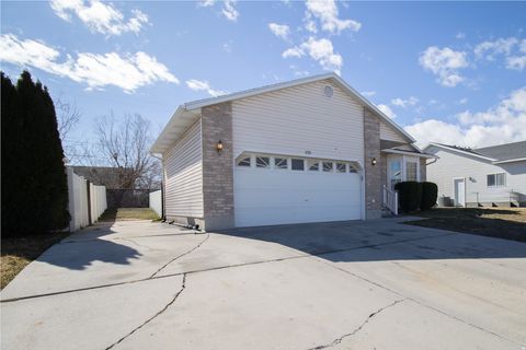 Tiny photo for 1173 W WIMBLEDON RIDGE LN S, West Jordan, UT 84084 (MLS # 2139969)