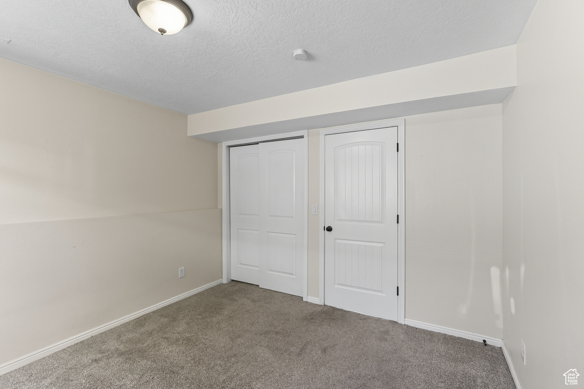 HILL CREST - Residential Lease