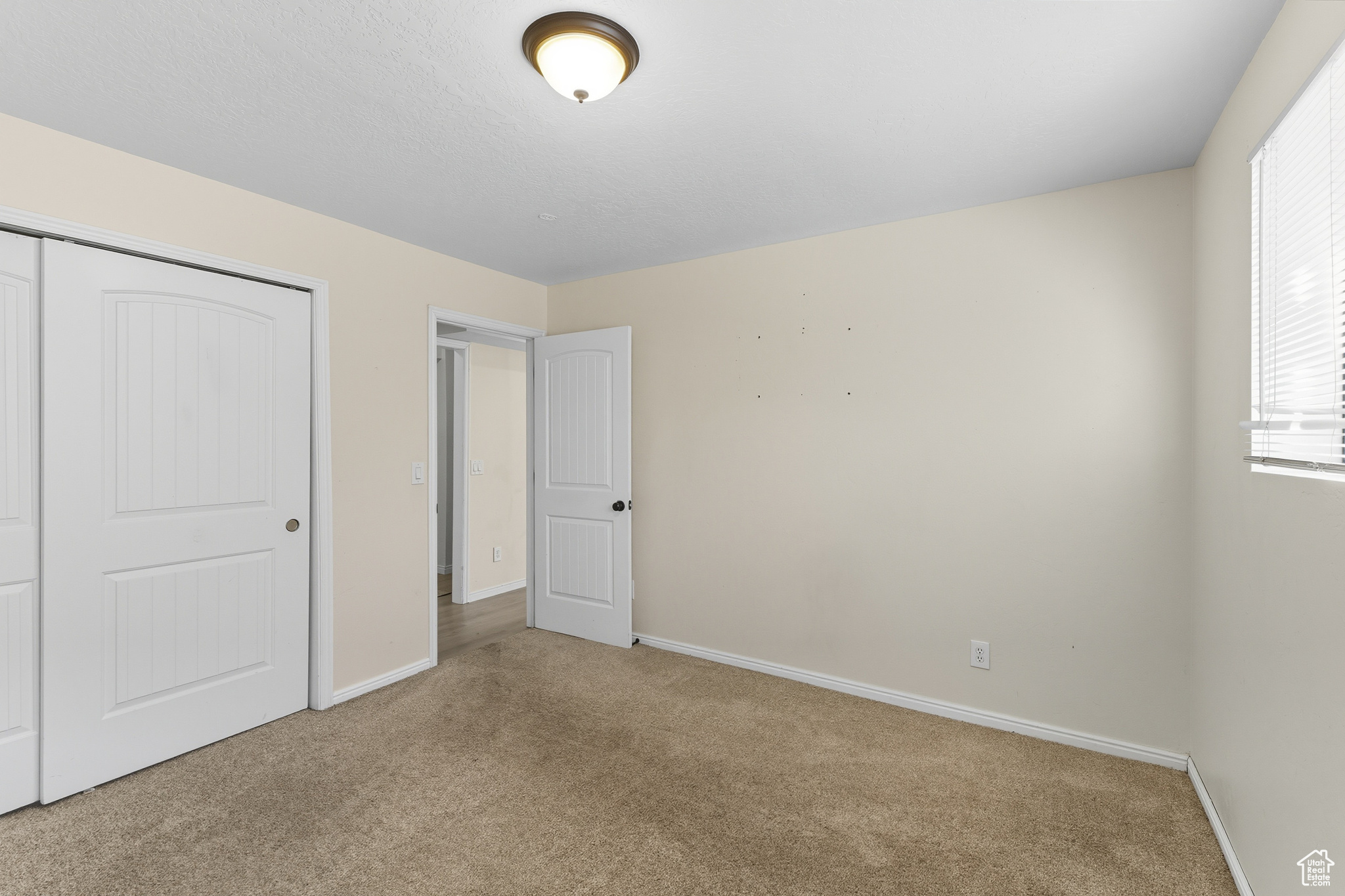 HILL CREST - Residential Lease