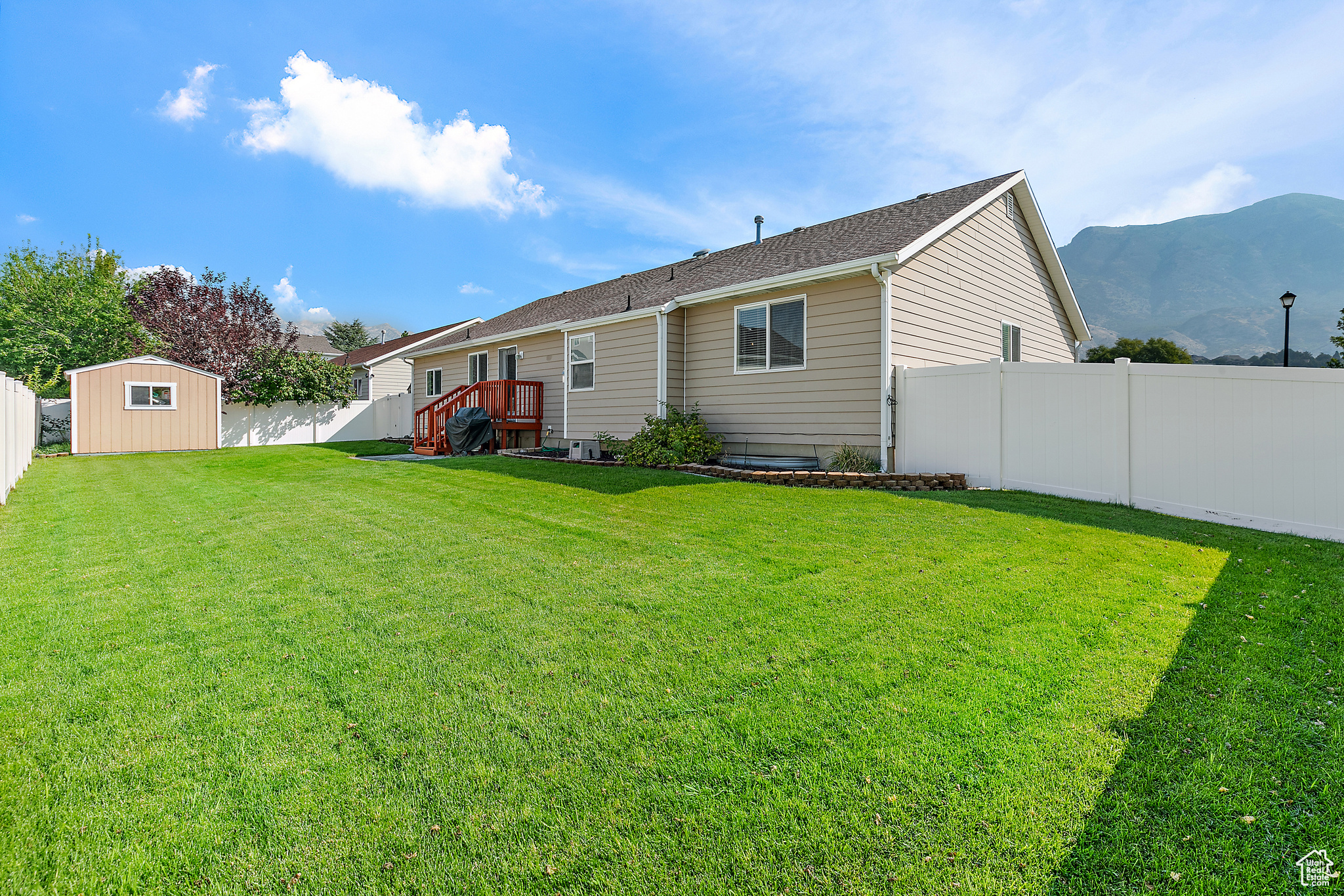 10261 N Carriage Ln, Cedar Hills, Utah image 26