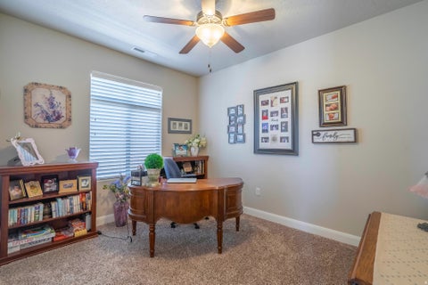 Tiny photo for 1068 N LESA LN, Washington, UT 84780 (MLS # 2180644)