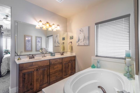 Tiny photo for 1068 N LESA LN, Washington, UT 84780 (MLS # 2180644)