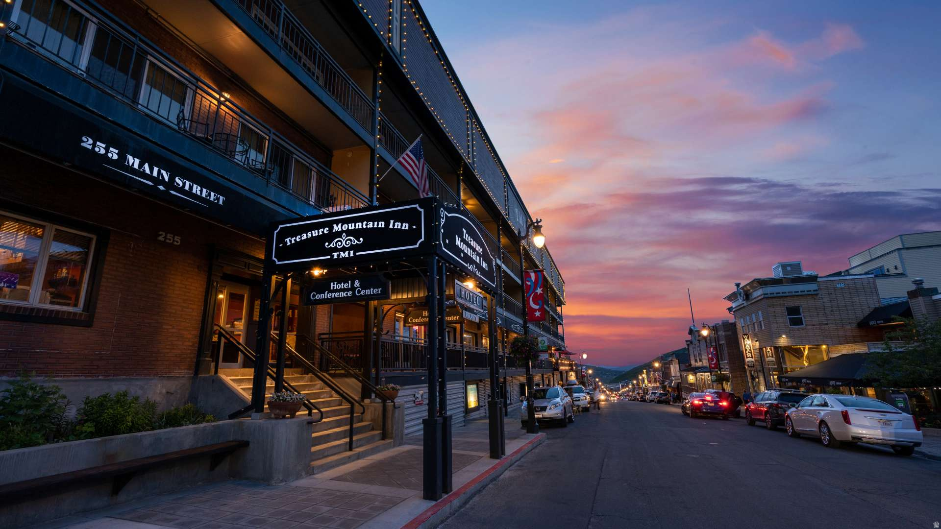 TREASURE MOUNTAIN INN - Residential