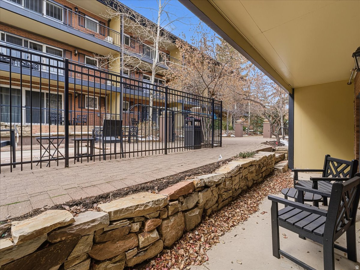 TREASURE MOUNTAIN INN - Residential