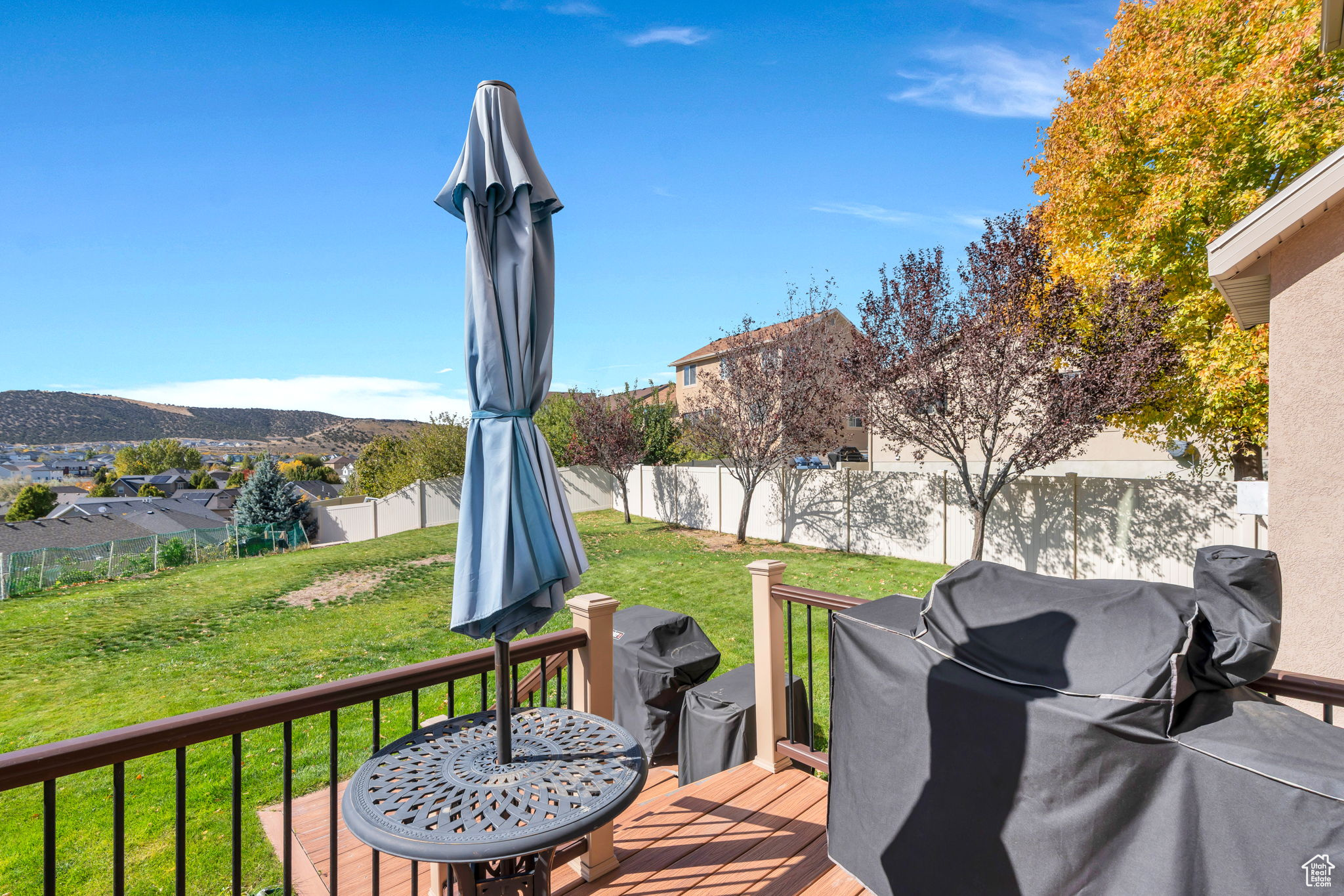 SILVERLAKE - Residential