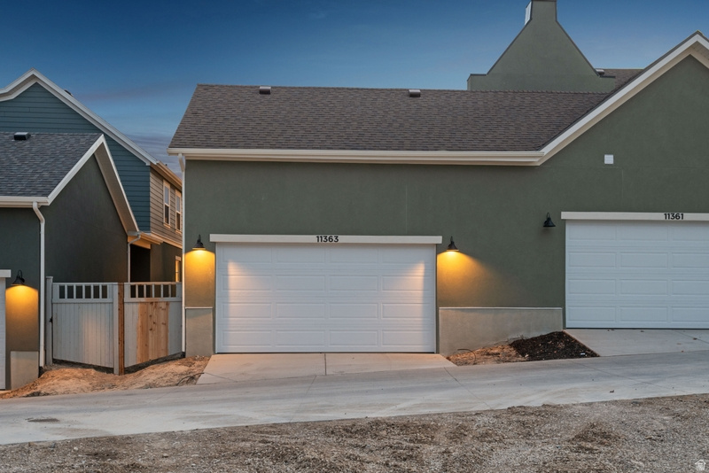 DAYBREAK - Residential Income