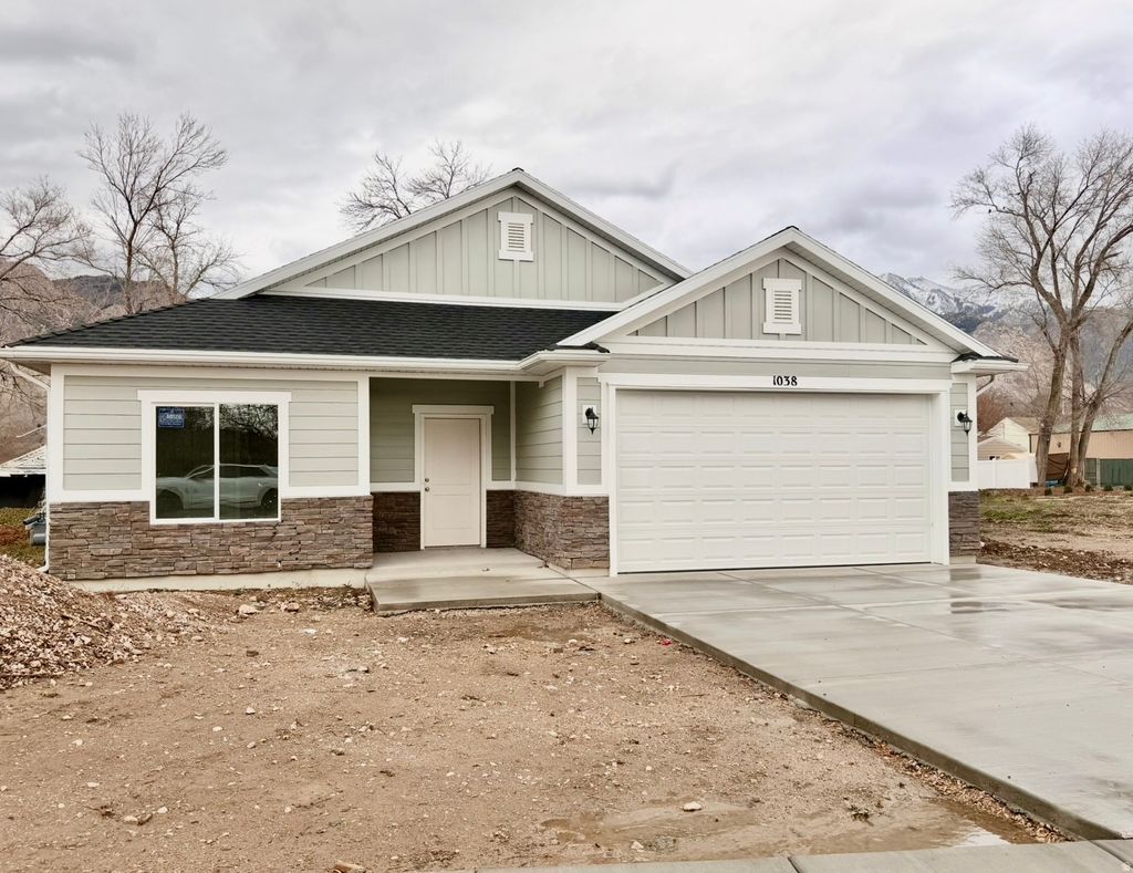 Photo of 1038 LIBERTY COTTAGES CT, Ogden, UT 84404 (MLS # 2128097)
