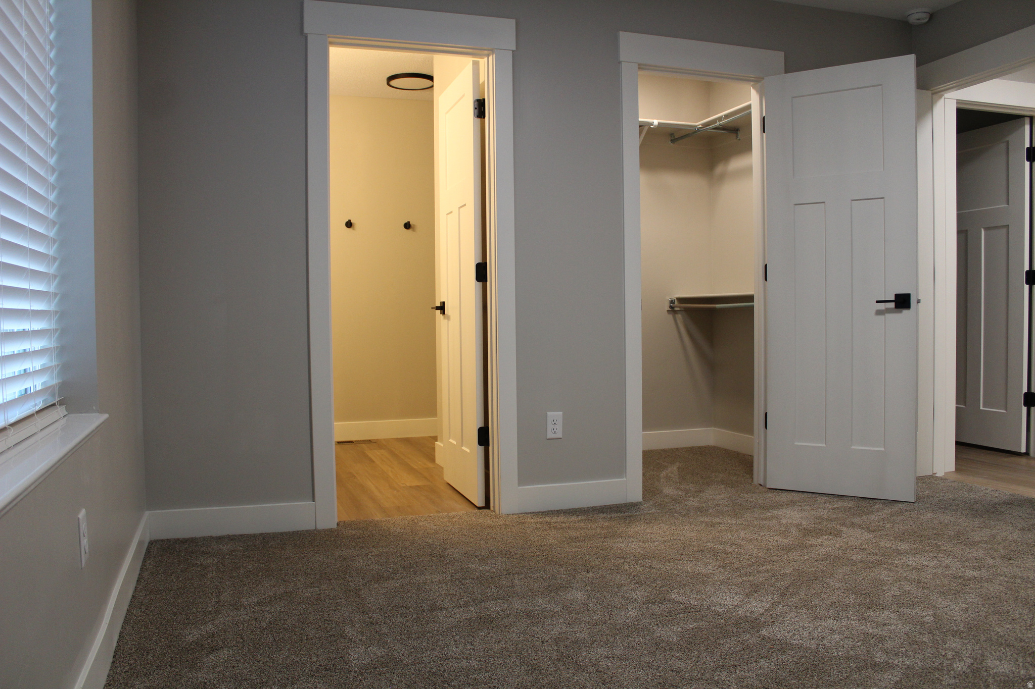 HUNTER COVE - Residential