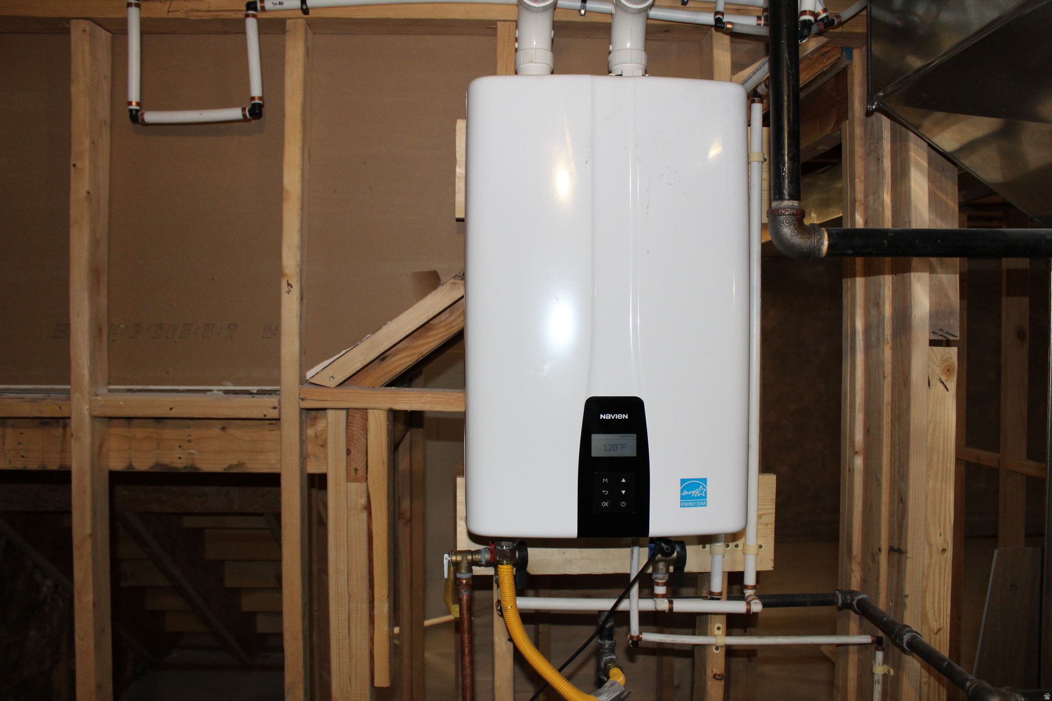 HUNTER COVE - Residential