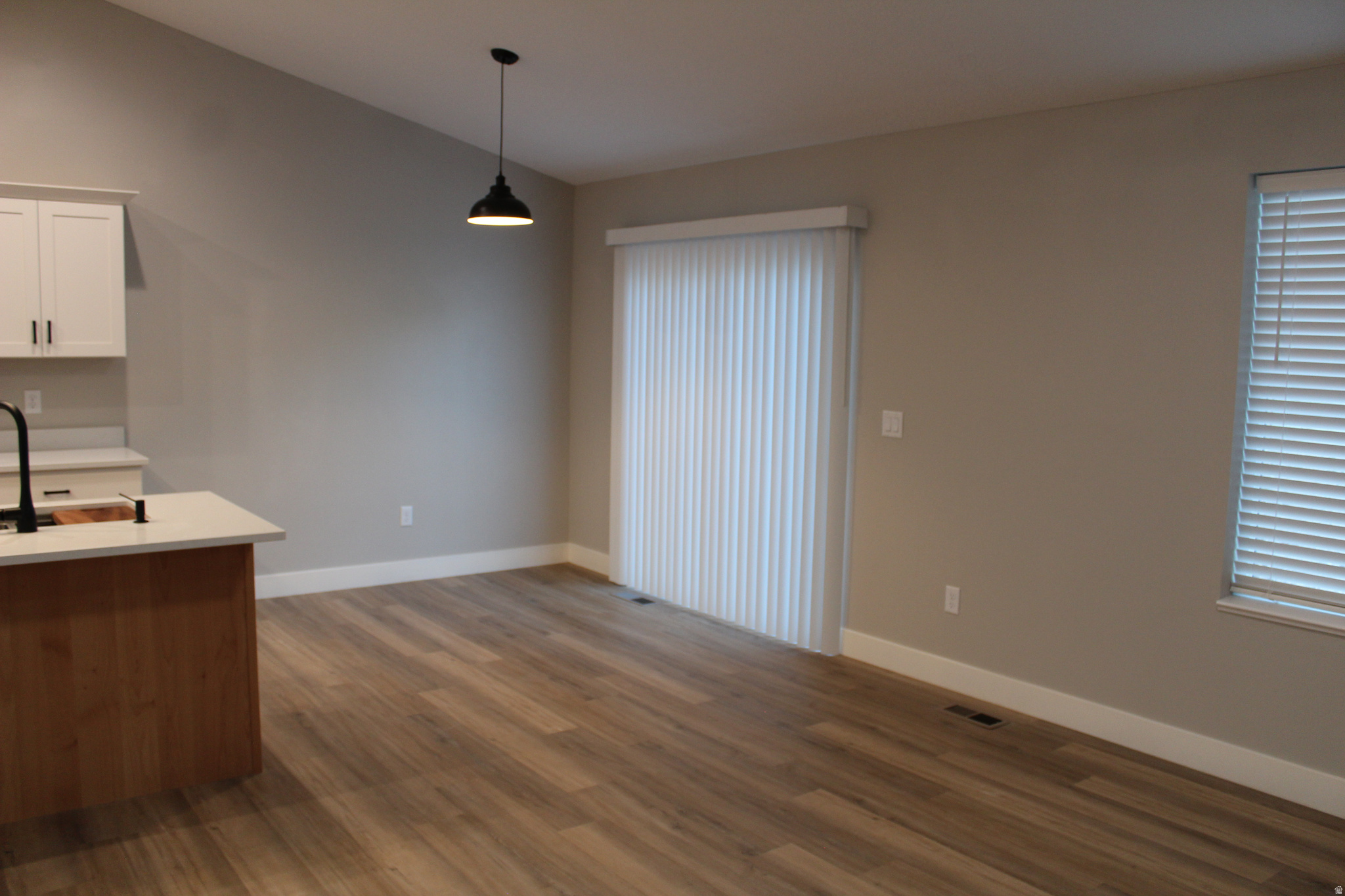 HUNTER COVE - Residential