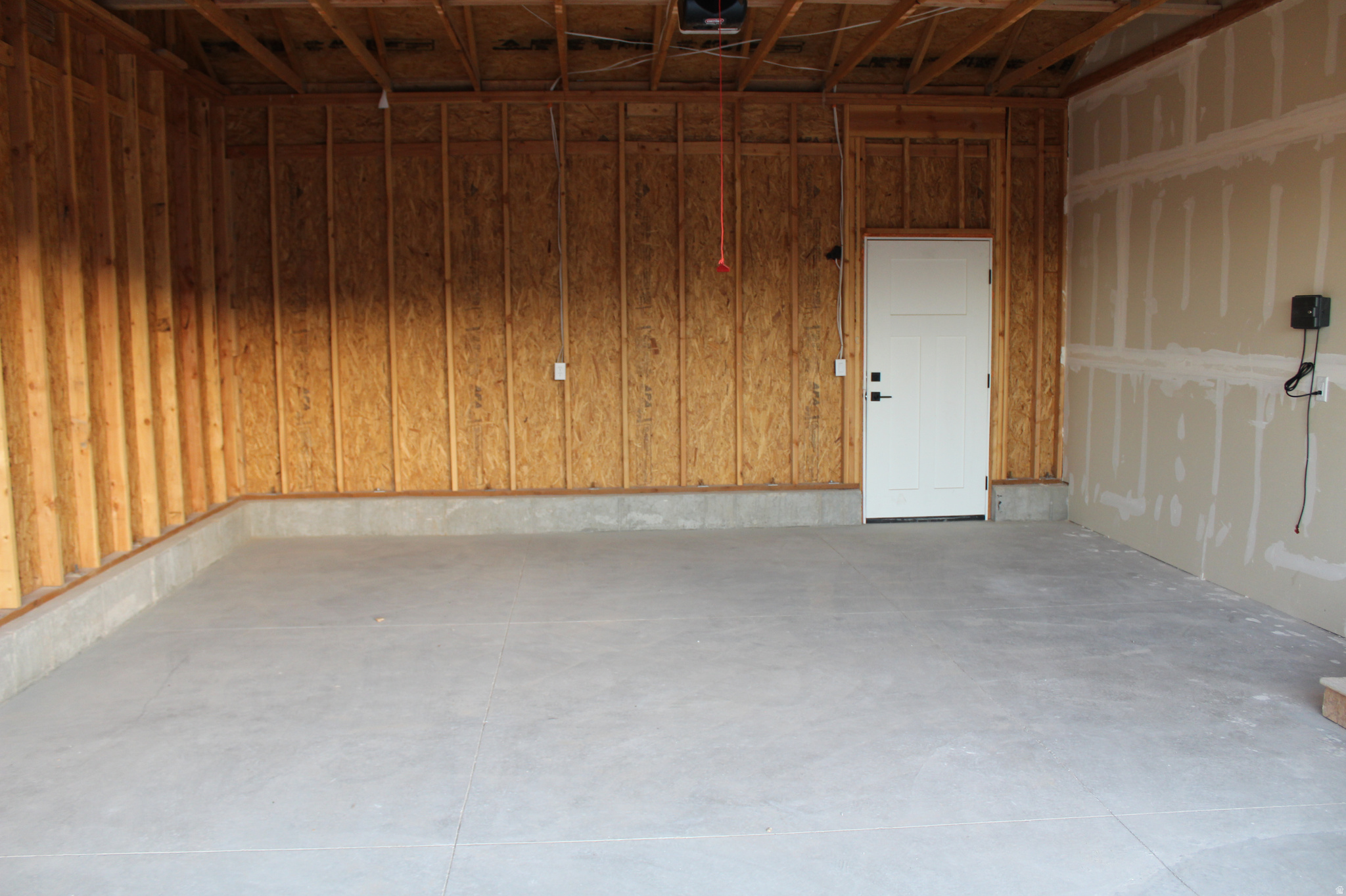 HUNTER COVE - Residential