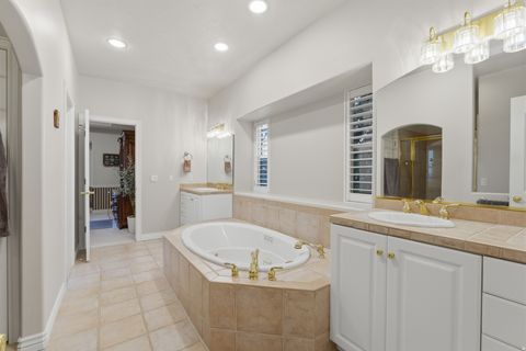 Tiny photo for 11943 S AUTUMN RIDGE DR, Sandy, UT 84092 (MLS # 2147693)