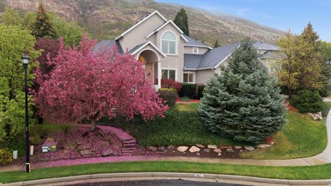 Tiny photo for 11943 S AUTUMN RIDGE DR, Sandy, UT 84092 (MLS # 2147693)