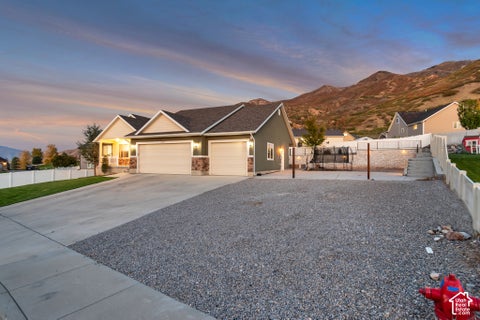 Tiny photo for 328 N APPLEVIEW DR, Santaquin, UT 84655 (MLS # 2189947)
