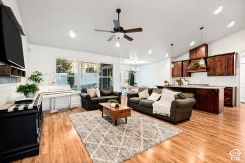 Tiny photo for 328 N APPLEVIEW DR, Santaquin, UT 84655 (MLS # 2189947)