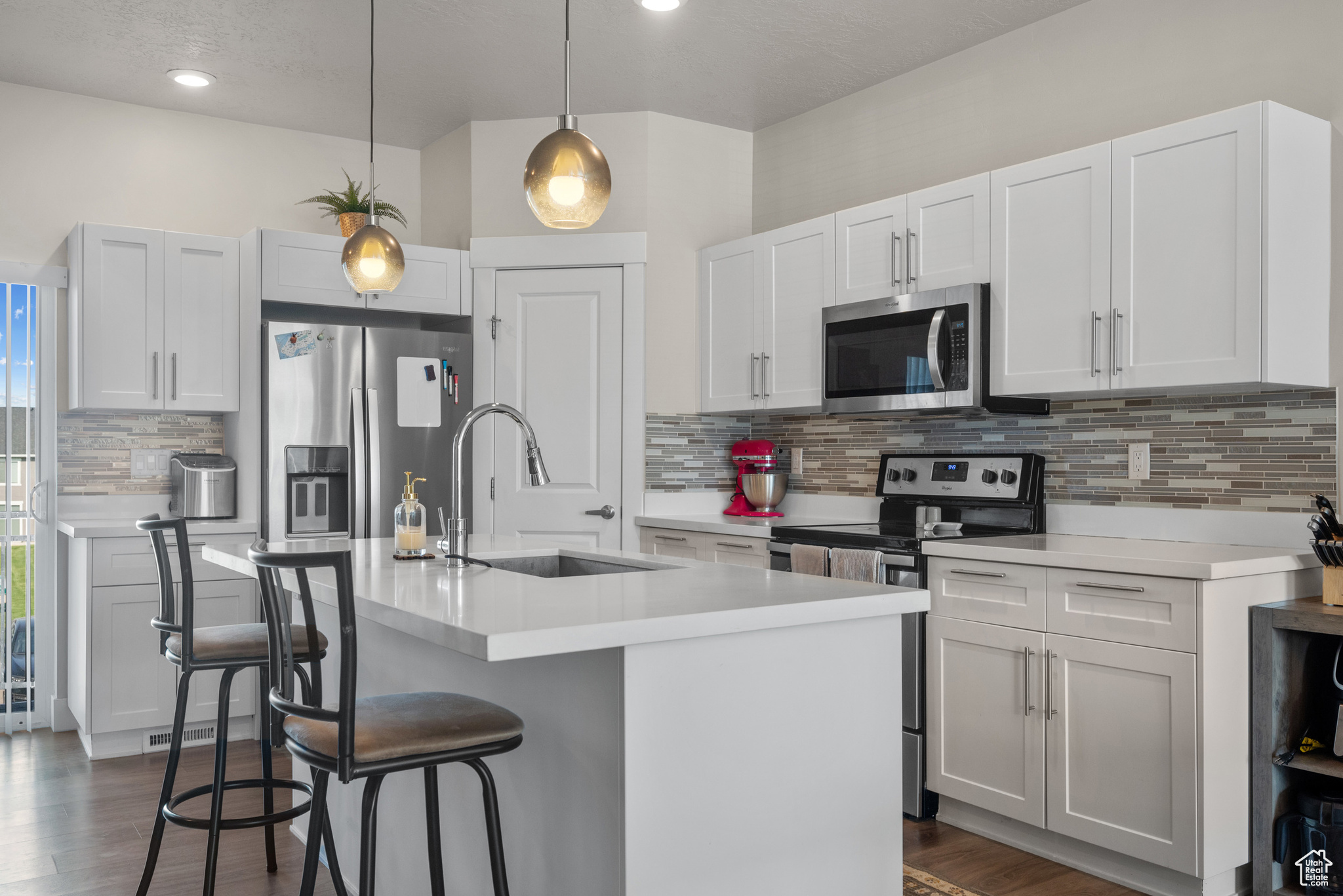 LAKEVIEW - Residential