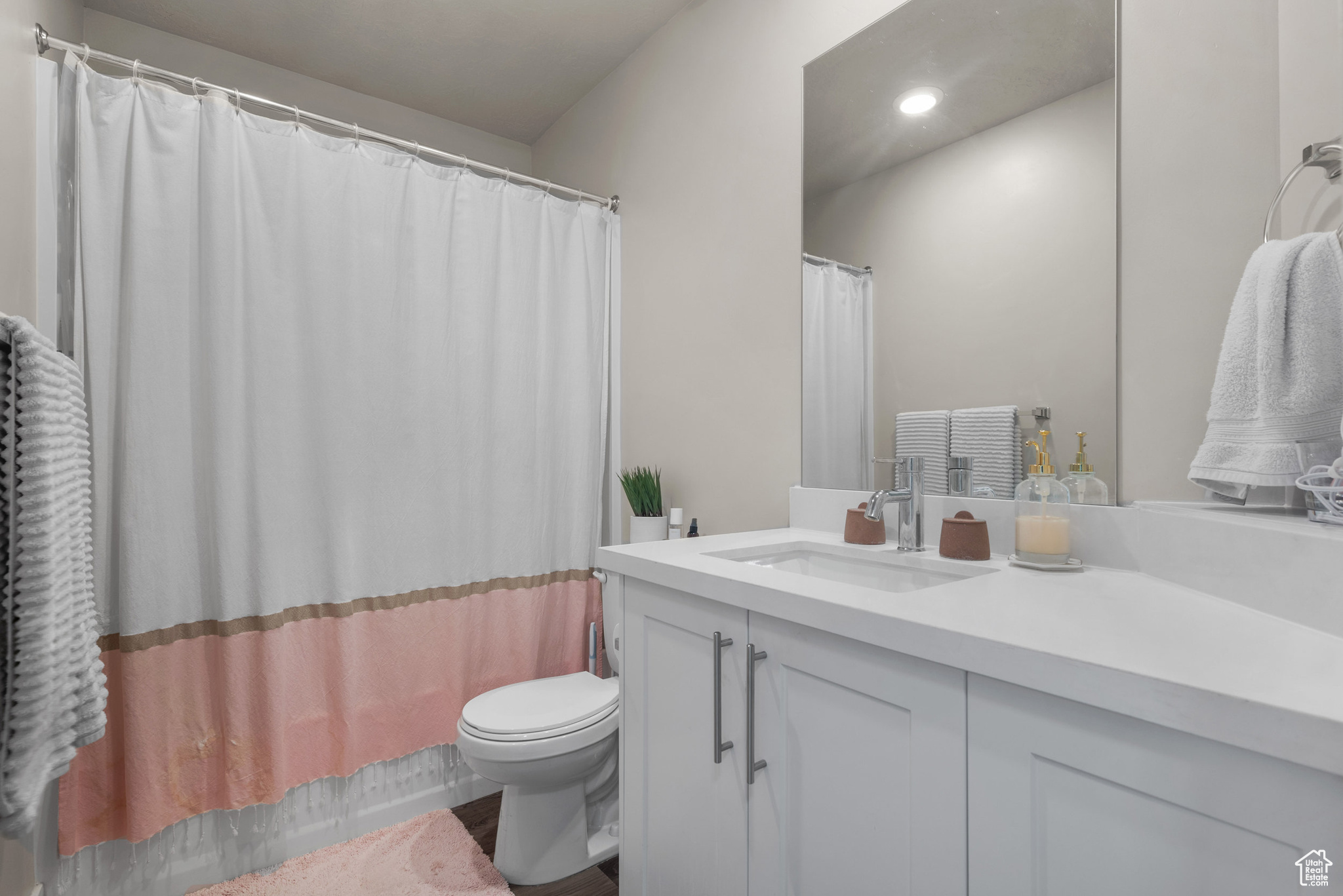 LAKEVIEW - Residential