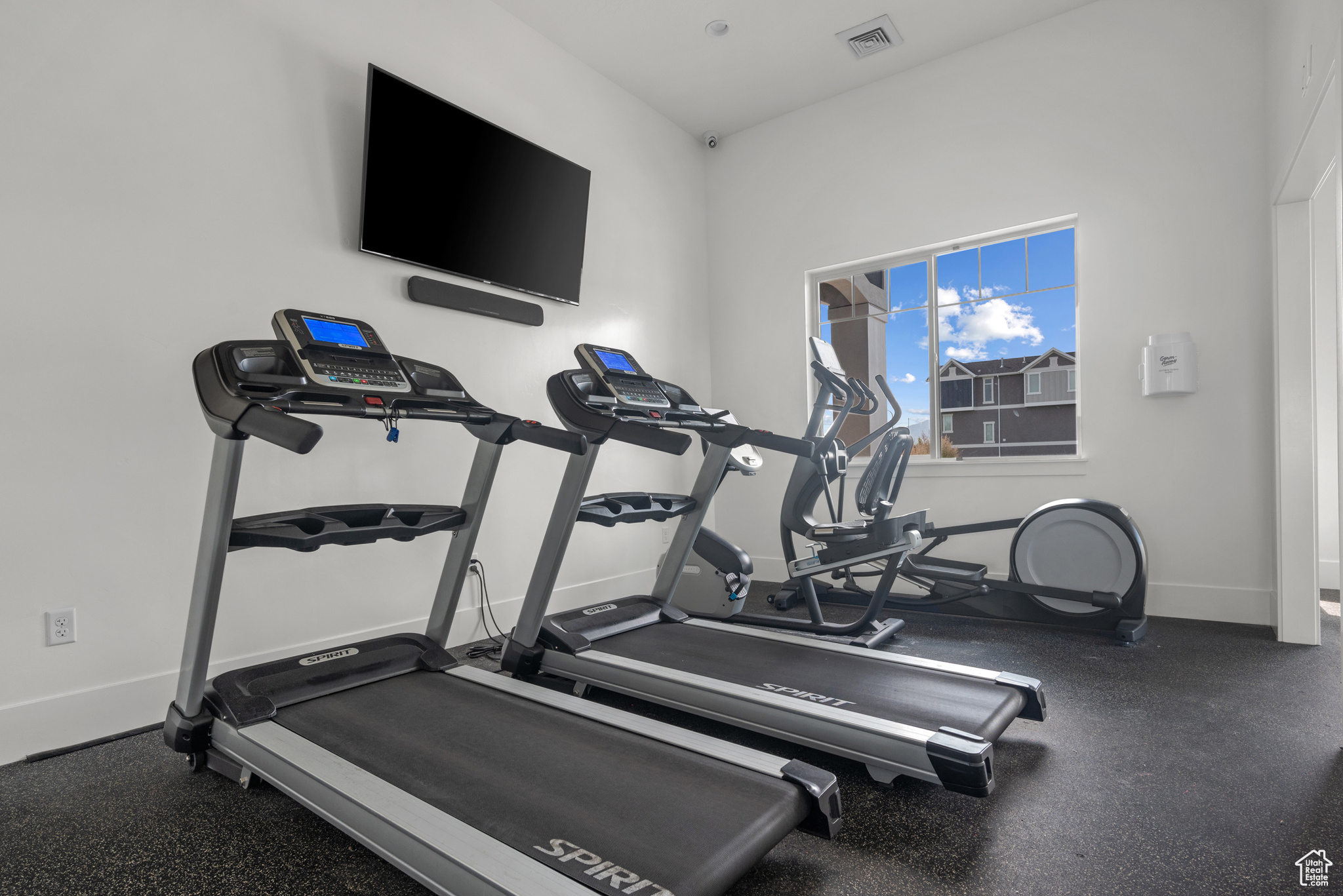 LAKEVIEW - Residential