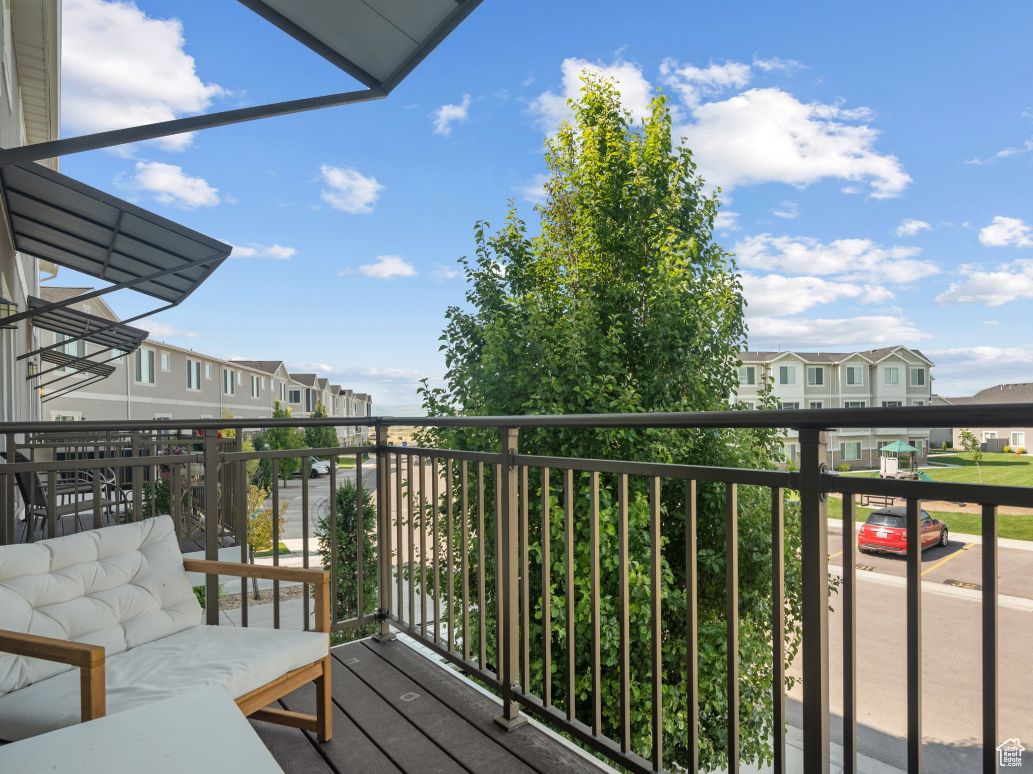 LAKEVIEW - Residential