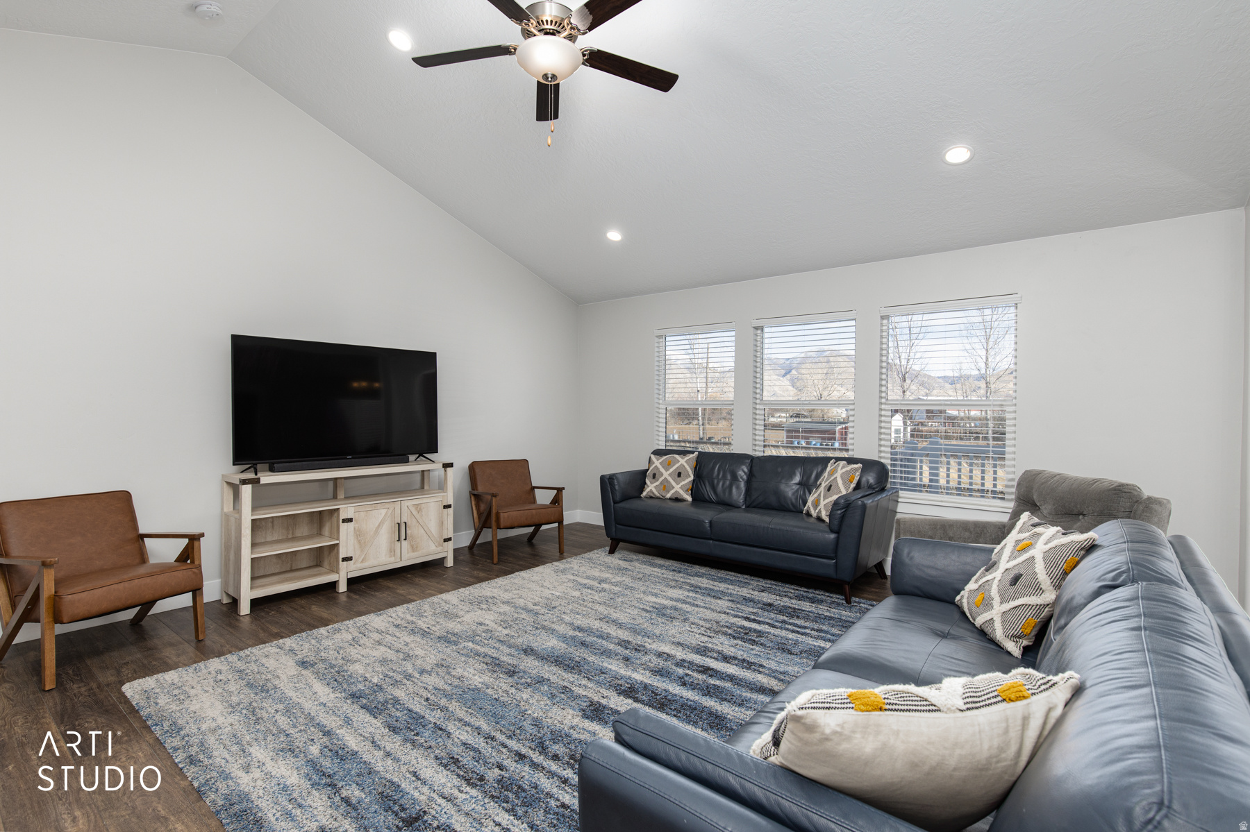 MAPLE MOUNTAIN - Residential