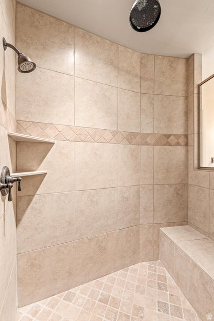 BLACKROCK CONDOS AT STONEBRIDGE - Residential