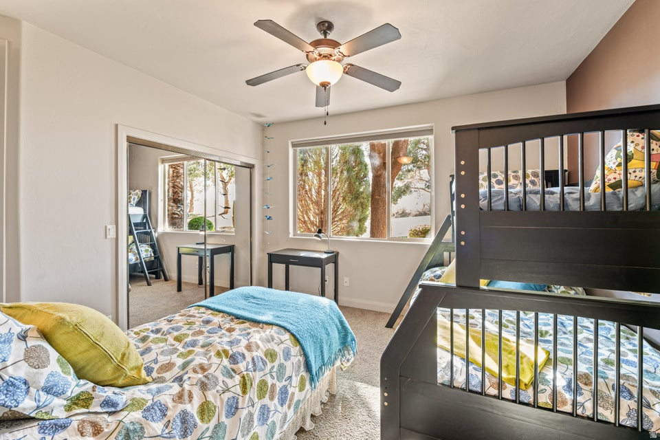 BLACKROCK CONDOS AT STONEBRIDGE - Residential