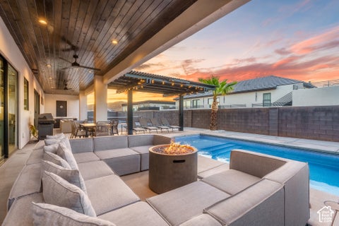 Tiny photo for 5154 W 2200 S, Hurricane, UT 84737 (MLS # 2187724)