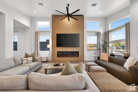 Tiny photo for 5154 W 2200 S, Hurricane, UT 84737 (MLS # 2187724)