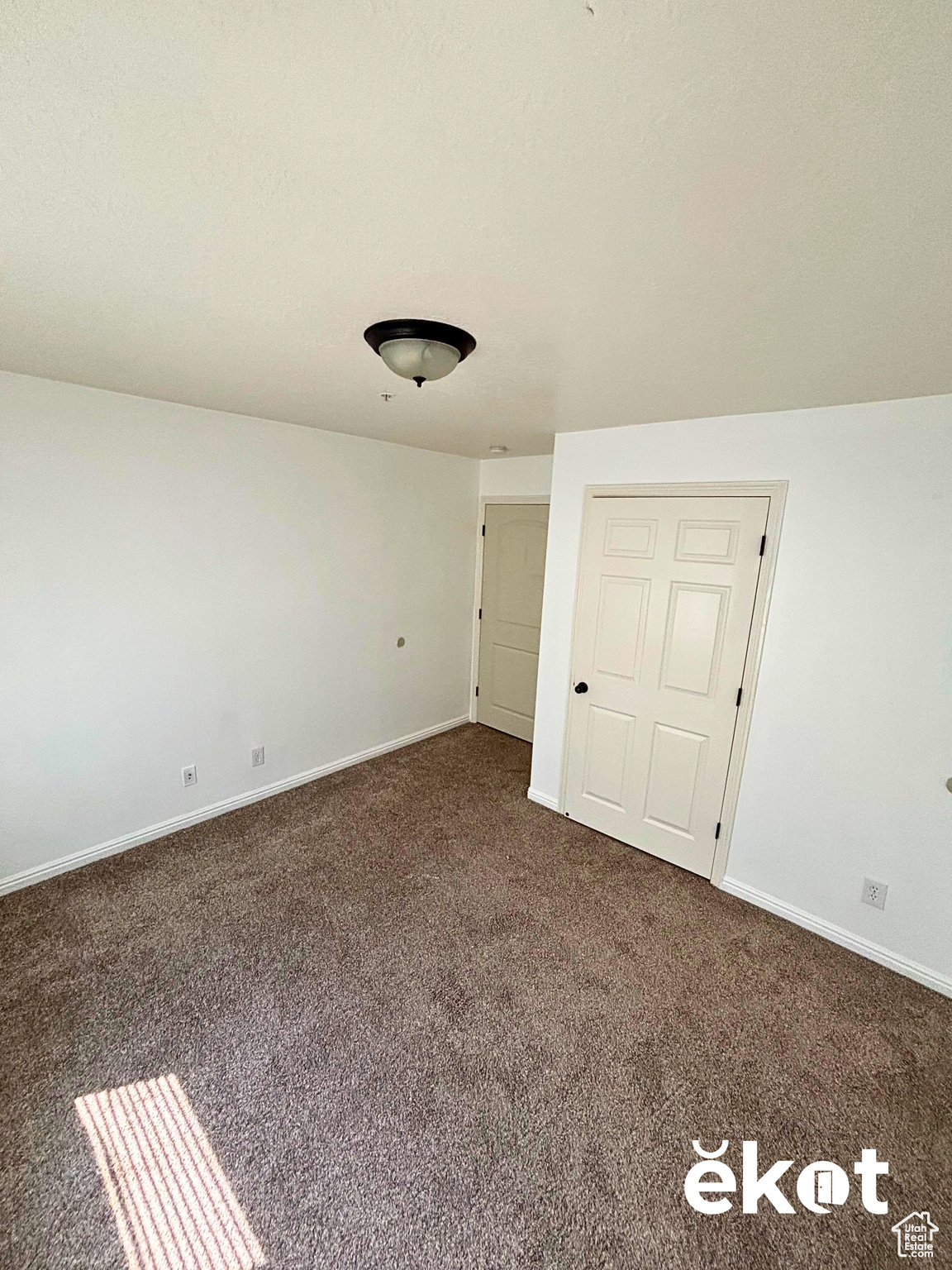 WILLOW SPRINGS - Residential Lease