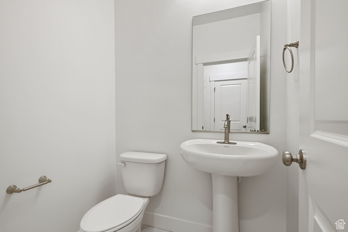 DAYBREAK - Residential