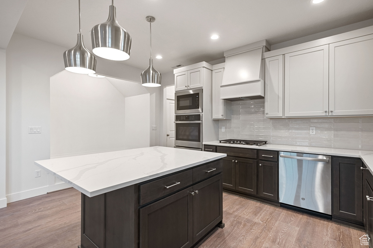 DAYBREAK - Residential