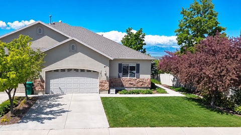 Photo of 47 N 970 W, Orem, UT 84057 (MLS # 2186915)