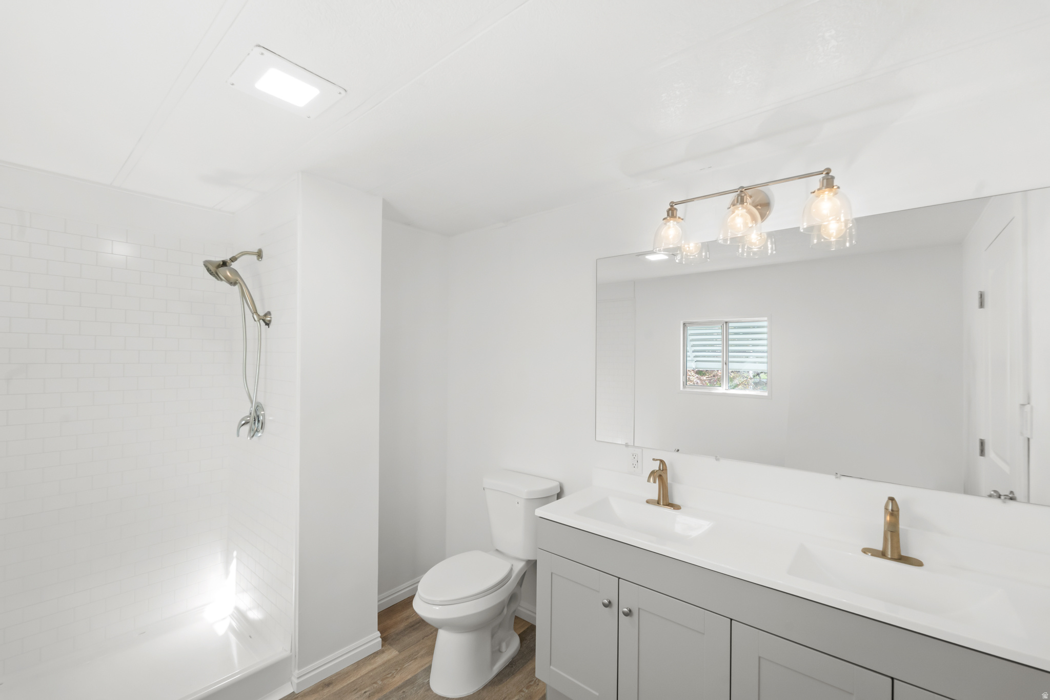 MONTE VISTA MOBILE HOME PARK - Residential