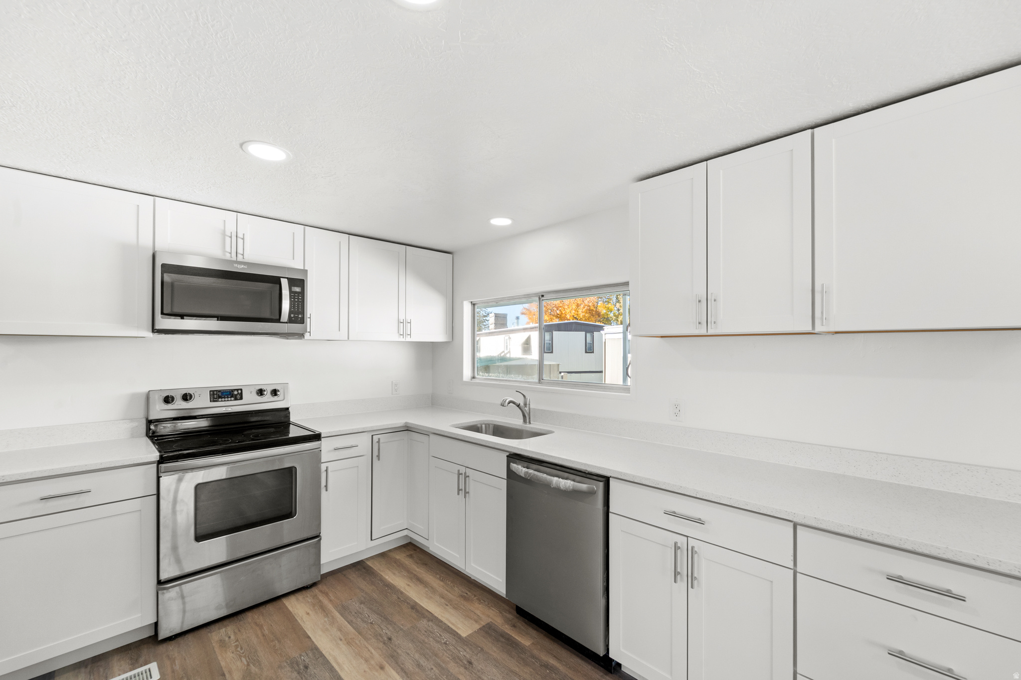 MONTE VISTA MOBILE HOME PARK - Residential