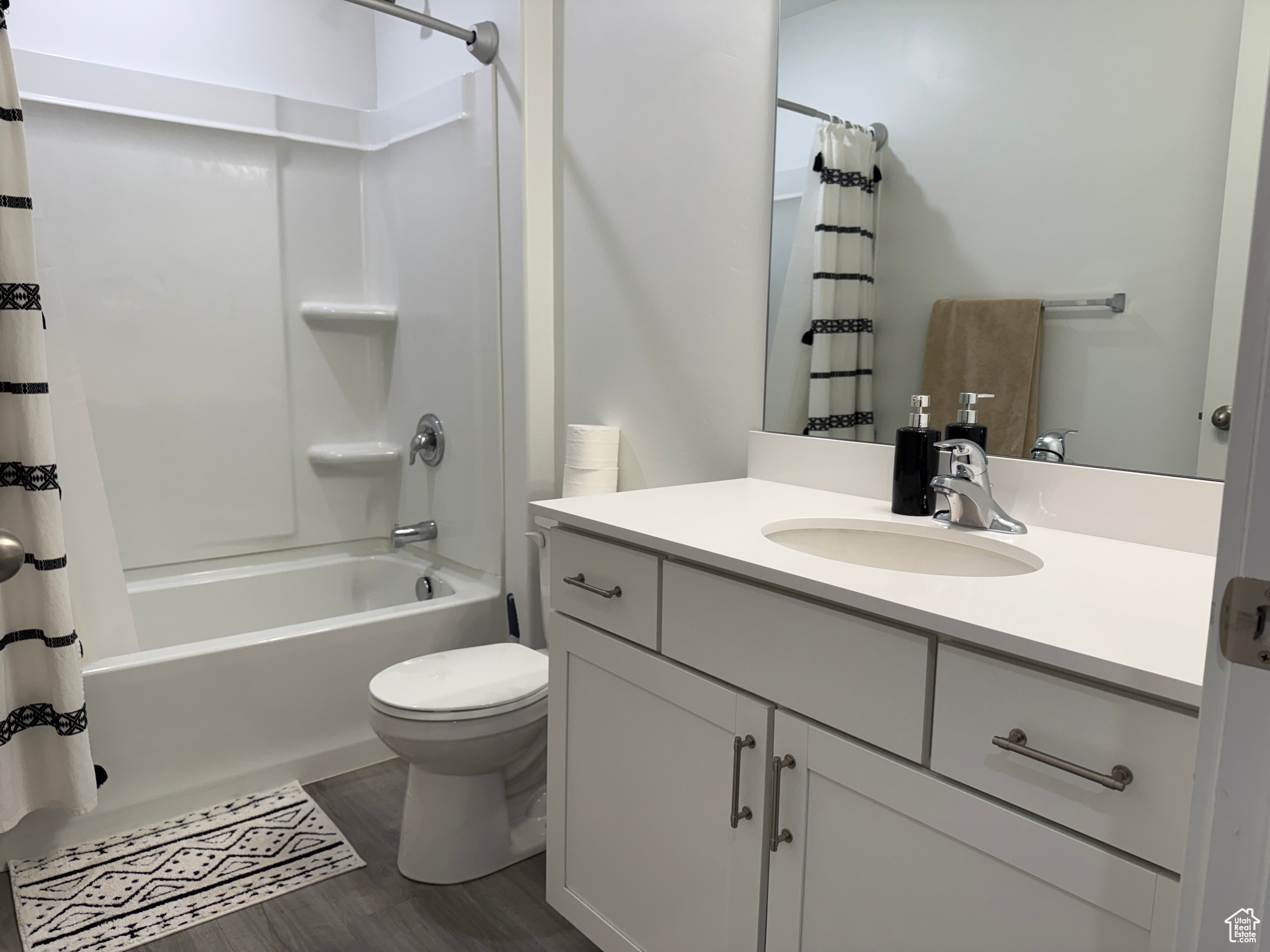 2810 N Fighting Falcon St, Layton, Utah image 23