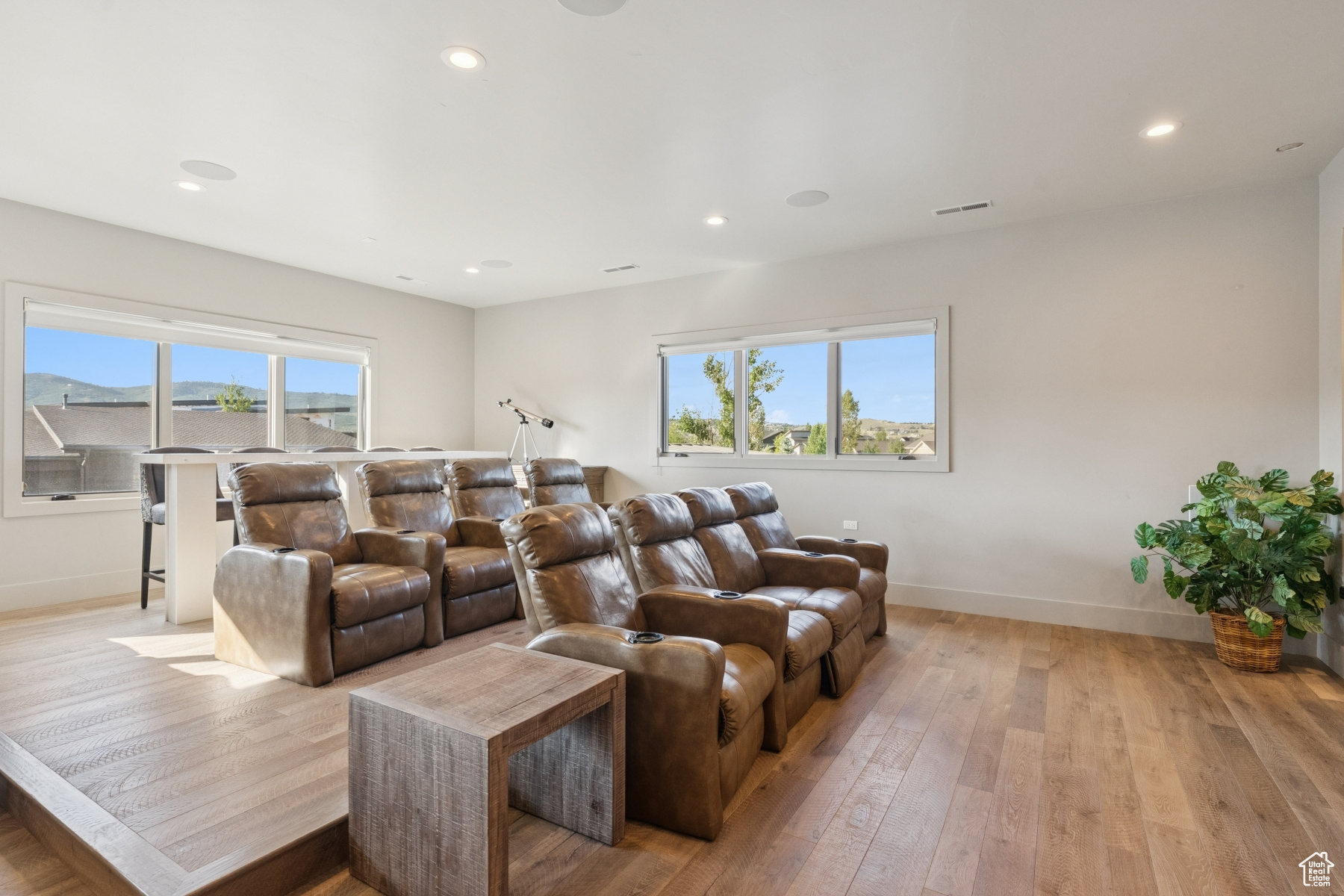 SILVER CREEK - Residential